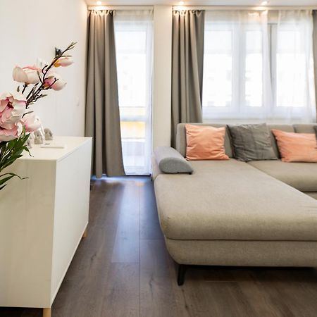 Rumbach 2022 Modern Apartment บูดาเปสต์ ภายนอก รูปภาพ