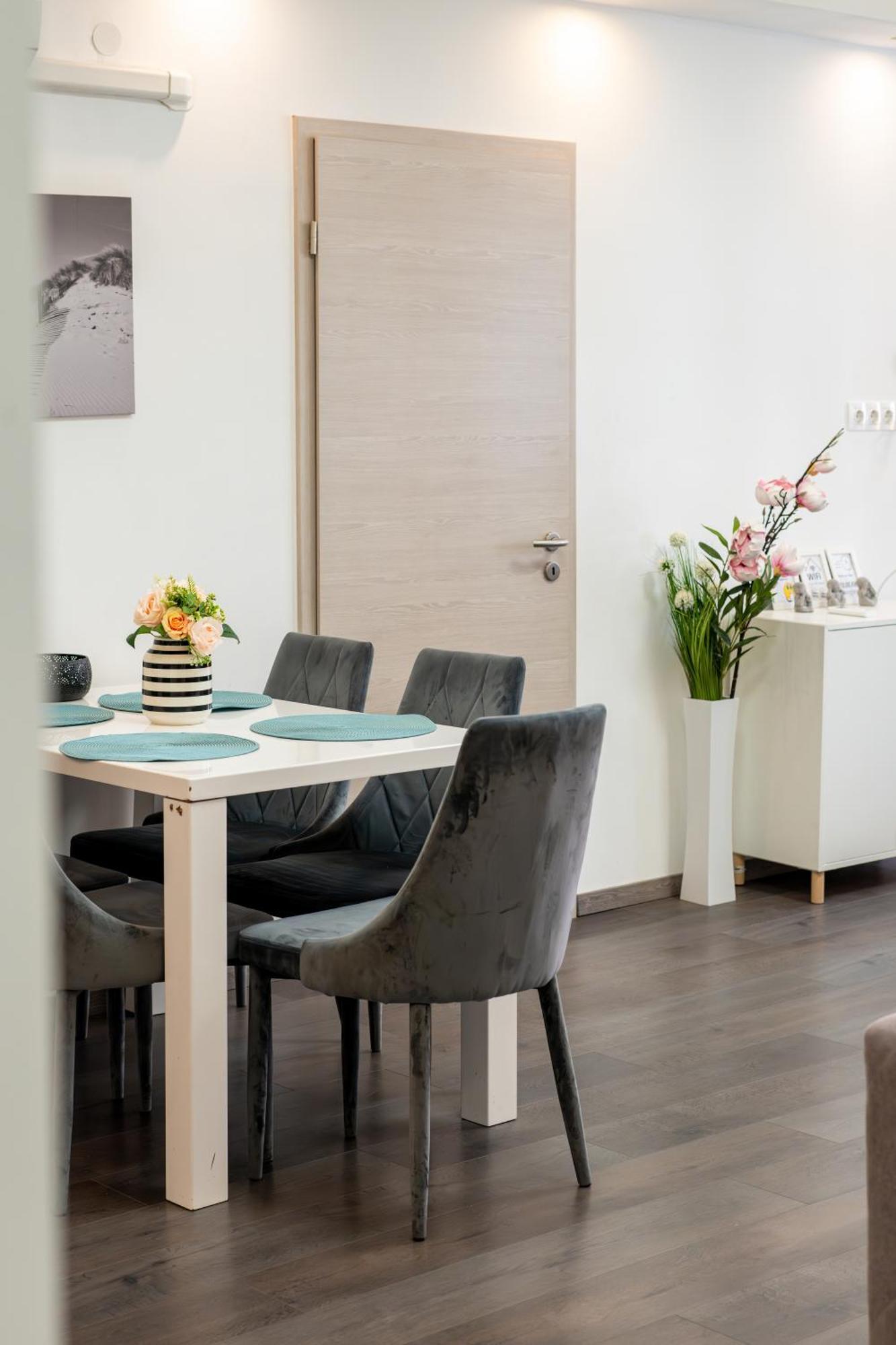 Rumbach 2022 Modern Apartment บูดาเปสต์ ภายนอก รูปภาพ